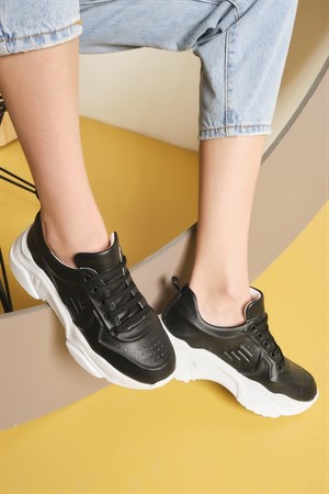 Bestello Bağcıklı Sneaker SIYAH 101-206570-40 Kadın AyakkabıWomen